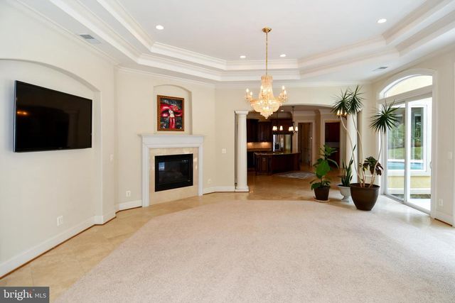 7104 OLD DOMINION DR, Mclean, VA 22101