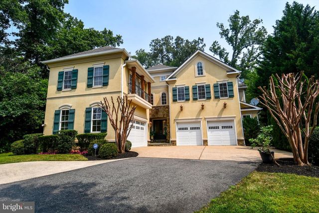 7104 OLD DOMINION DR, Mclean, VA 22101