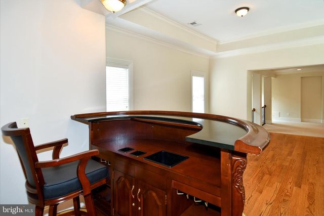 7104 OLD DOMINION DR, Mclean, VA 22101