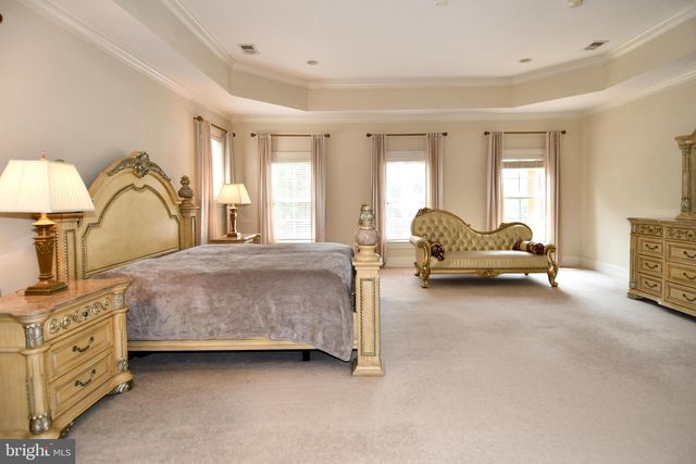 7104 OLD DOMINION DR, Mclean, VA 22101