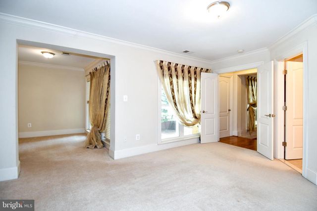 7104 OLD DOMINION DR, Mclean, VA 22101