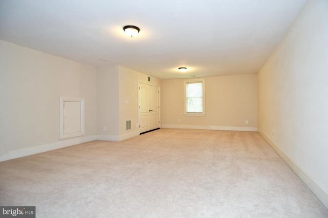 7104 OLD DOMINION DR, Mclean, VA 22101