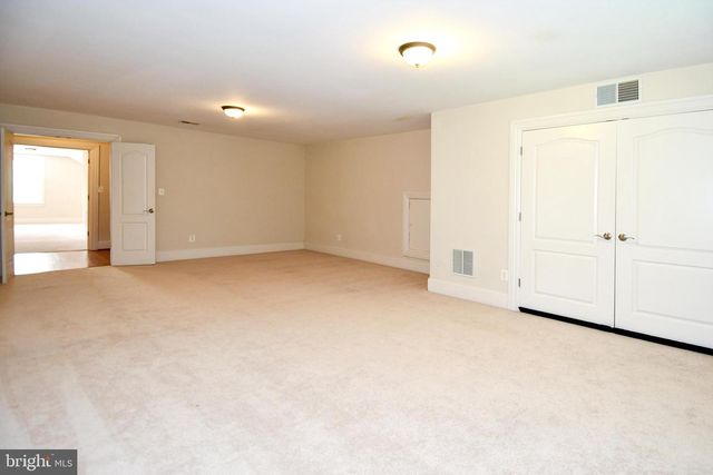7104 OLD DOMINION DR, Mclean, VA 22101
