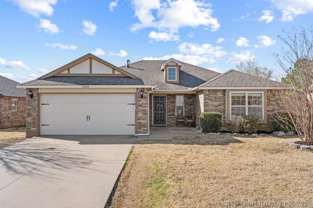 13104 E 133rd Street N, Collinsville, OK 74021