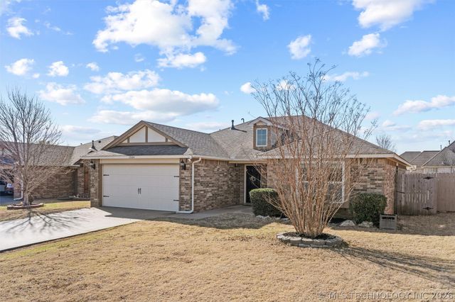 13104 E 133rd Street N, Collinsville, OK 74021
