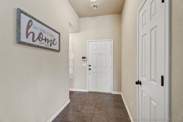 13104 E 133rd Street N, Collinsville, OK 74021