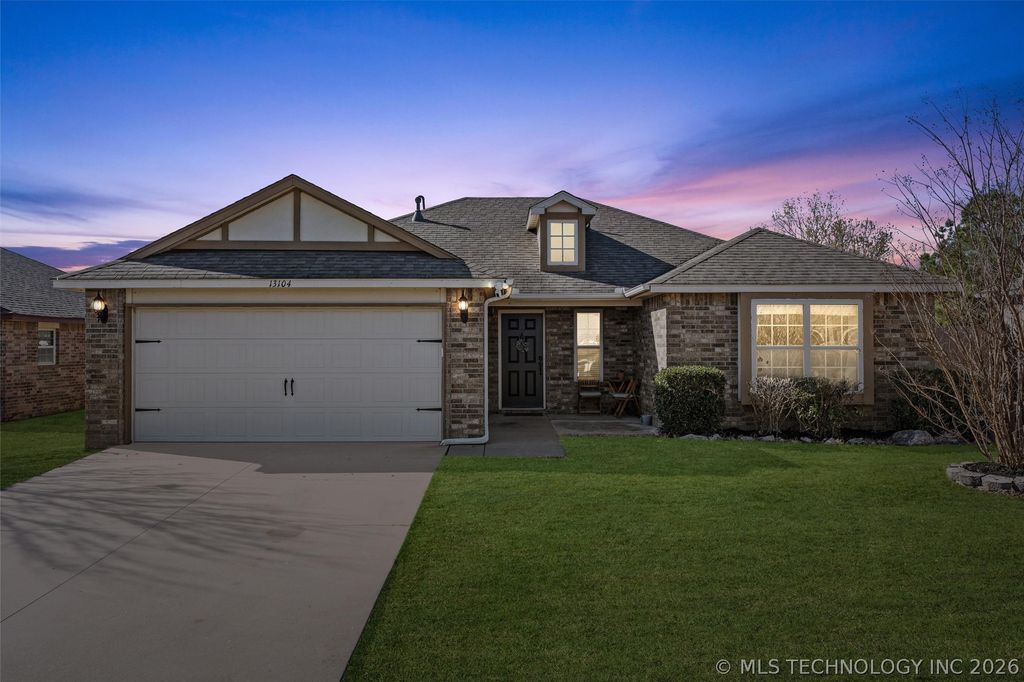 13104 E 133rd Street N, Collinsville, OK 74021