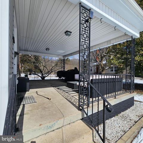 422 NORTH ST, Lykens, PA 17048