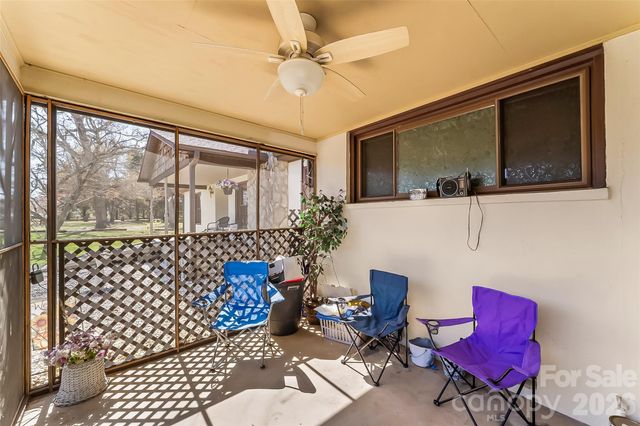 2706 Connelly Springs Road, Granite Falls, NC 28630