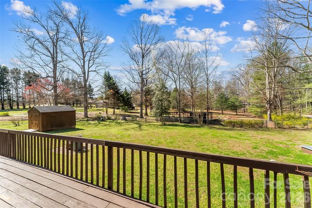 2706 Connelly Springs Road, Granite Falls, NC 28630