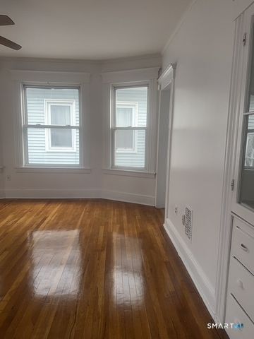 831-833 William Street 2, Bridgeport, CT 06608