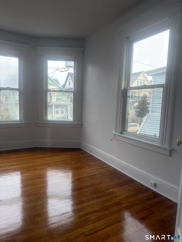 831-833 William Street 2, Bridgeport, CT 06608
