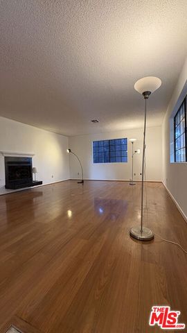 15716 S Normandie Avenue 6, Gardena, CA 90247