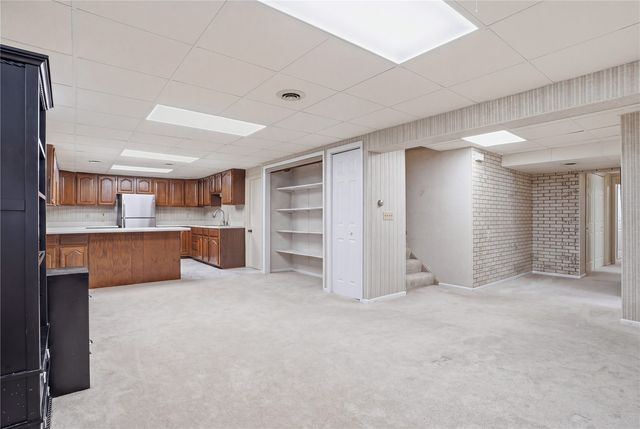 284 Indiandale Road SE, Cedar Rapids, IA 52403