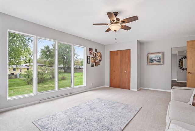284 Indiandale Road SE, Cedar Rapids, IA 52403