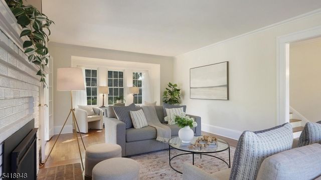 220 S Euclid Ave, Westfield Town, NJ 07090