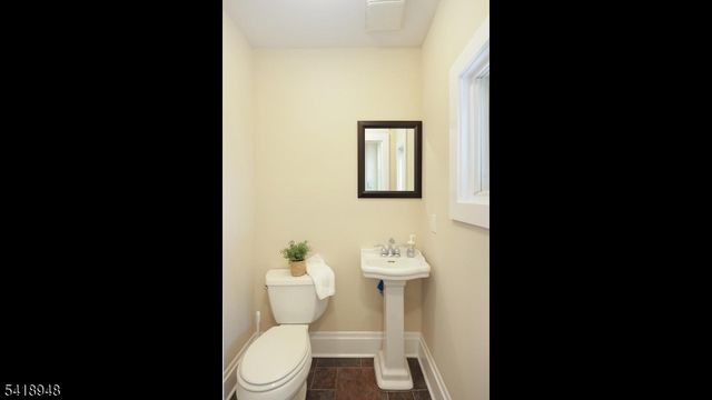 220 S Euclid Ave, Westfield Town, NJ 07090