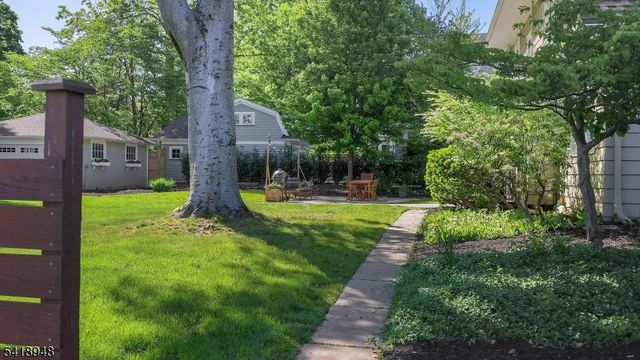 220 S Euclid Ave, Westfield Town, NJ 07090