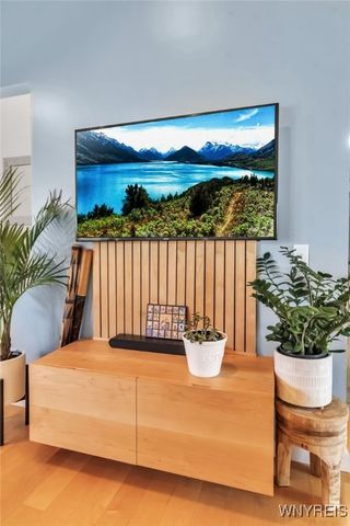 302 Brookwood Drive, Hamburg, NY 14075