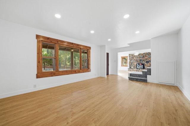 26005 Sugar Pine Dr, Pioneer, CA 95666