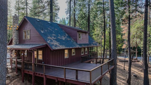 26005 Sugar Pine Dr, Pioneer, CA 95666