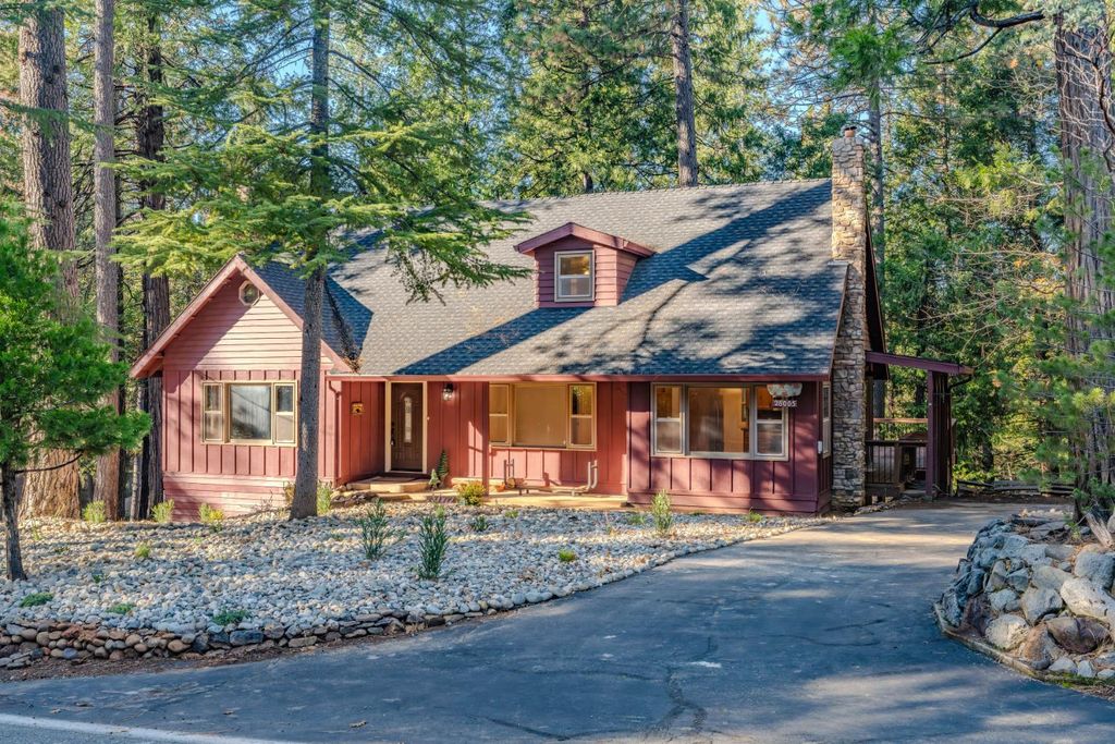 26005 Sugar Pine Dr, Pioneer, CA 95666