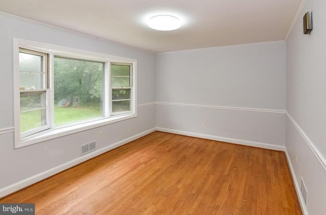4302 YATES RD, Beltsville, MD 20705