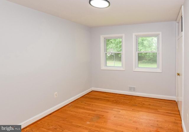 4302 YATES RD, Beltsville, MD 20705