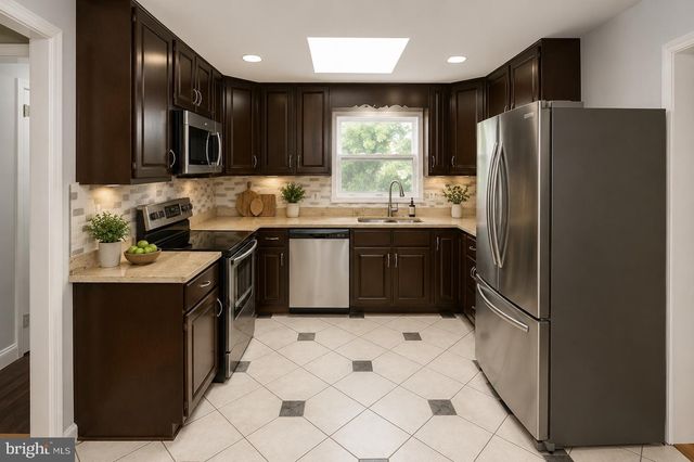 4302 YATES RD, Beltsville, MD 20705