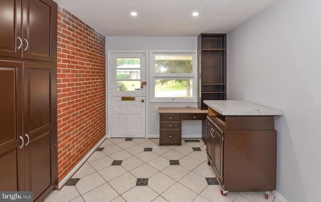4302 YATES RD, Beltsville, MD 20705