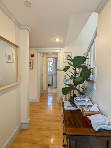 210 Erie Street 3, Cambridge, MA 02139