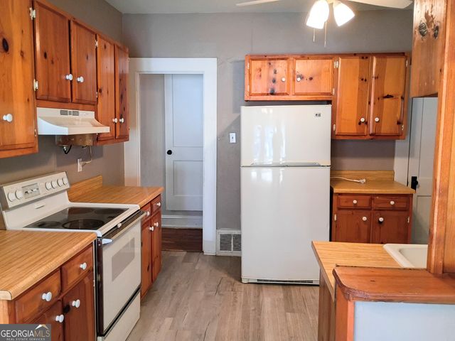 402 Gordon Street, Bremen, GA 30110