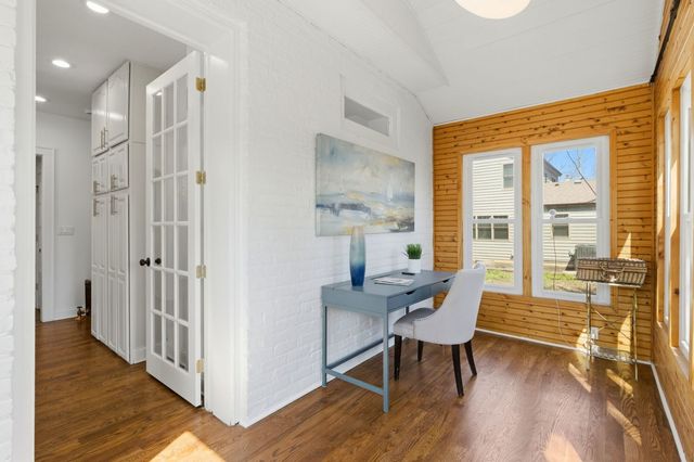 4425 Wilson Avenue, Downers Grove, IL 60515