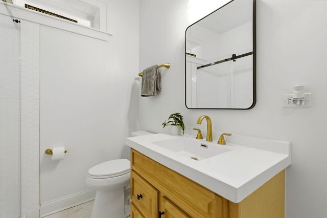 4425 Wilson Avenue, Downers Grove, IL 60515