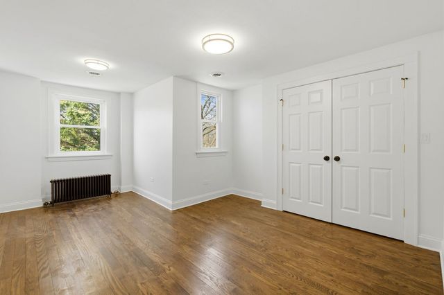 4425 Wilson Avenue, Downers Grove, IL 60515