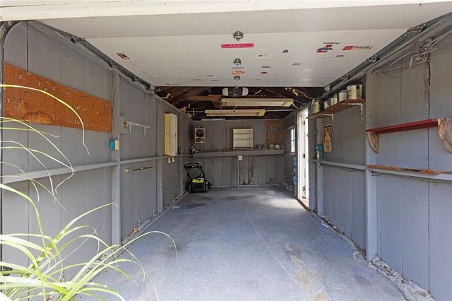 637 S Huttig Avenue, Independence, MO 64053