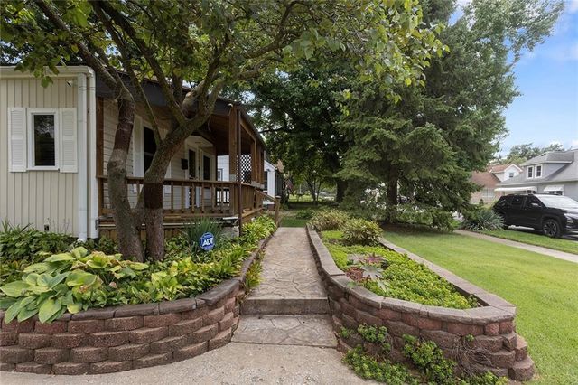 637 S Huttig Avenue, Independence, MO 64053