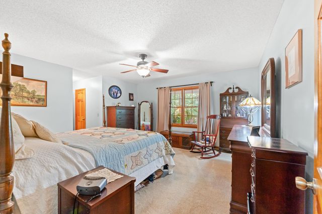 1768 Holly Ridge Dr., Longs, SC 29568