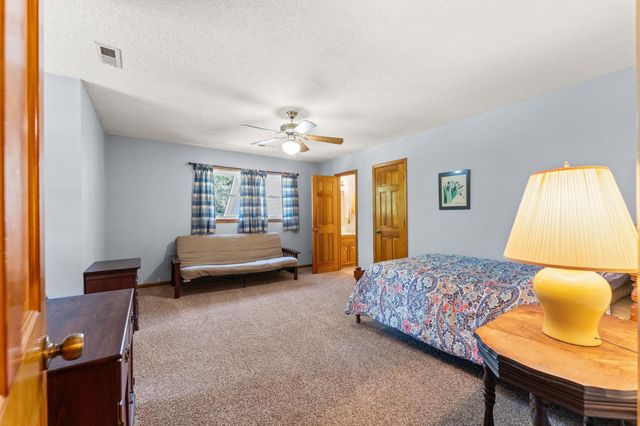 1768 Holly Ridge Dr., Longs, SC 29568