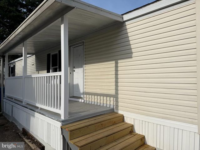 14 NELSON MOBILE MNR, Middletown, PA 17057