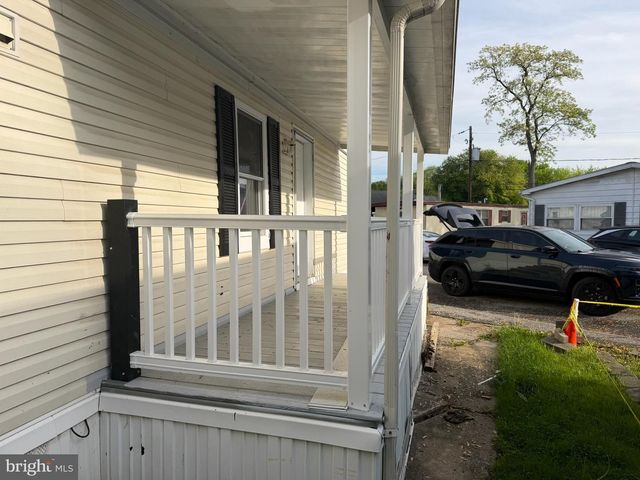 14 NELSON MOBILE MNR, Middletown, PA 17057