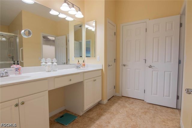 2436 Woodbourne PL, Cape Coral, FL 33991