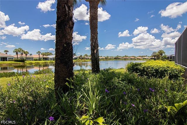 2436 Woodbourne PL, Cape Coral, FL 33991