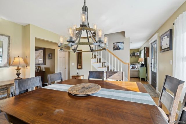 790 Peconic Bay Boulevard, Jamesport, NY 11901