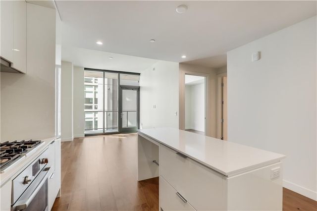 44 East Ave 1402, Austin, TX 78701