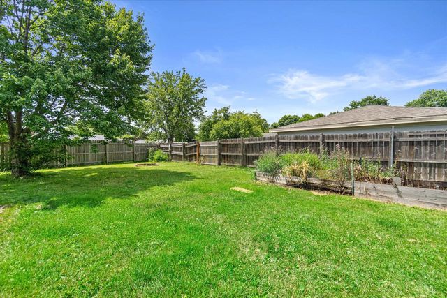 8359 N Celina STREET, Milwaukee, WI 53224
