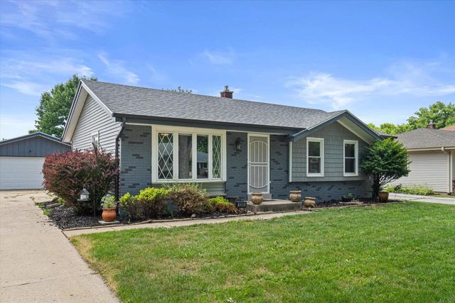 8359 N Celina STREET, Milwaukee, WI 53224