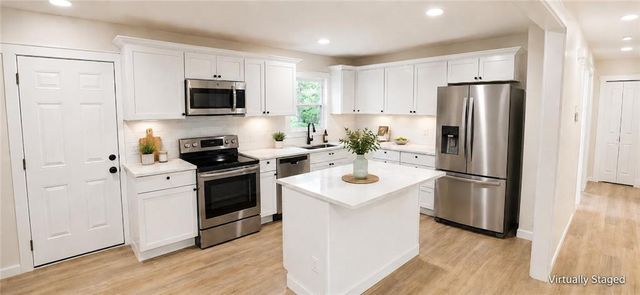 312 W Martin Street, Edgerton, KS 66021
