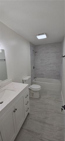 312 W Martin Street, Edgerton, KS 66021