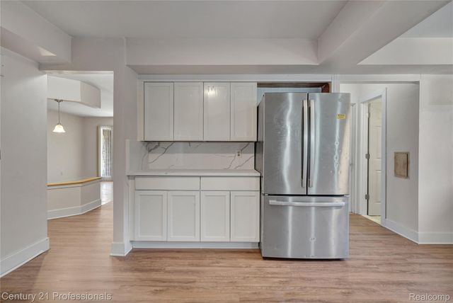16129 Cambell Drive, Macomb Township, MI 48044